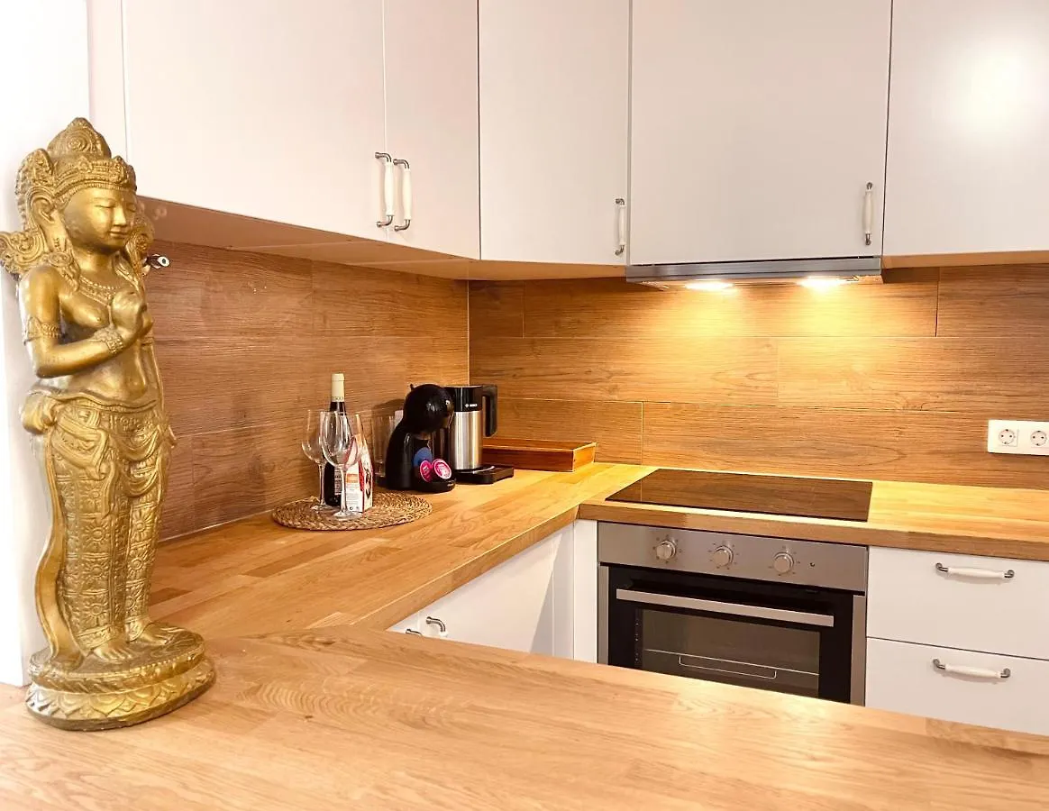 أذيخي Buddha Lounge شقة